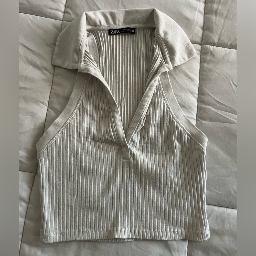 Zara Off-White Ribbed halter collared Top